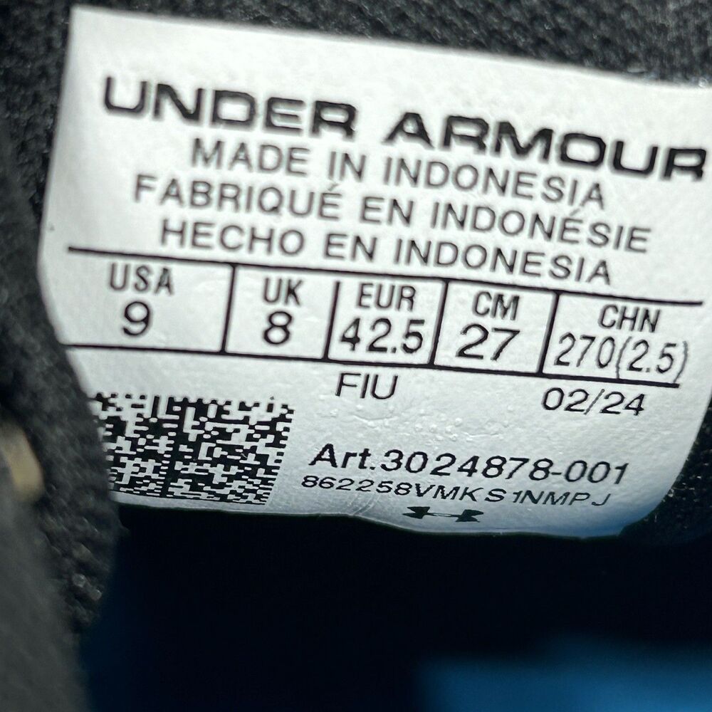 Under Armour Charged Pursuit 3 Running Shoes Sneakers 3024878-001 Men's size 9 - Picture 8 of 10